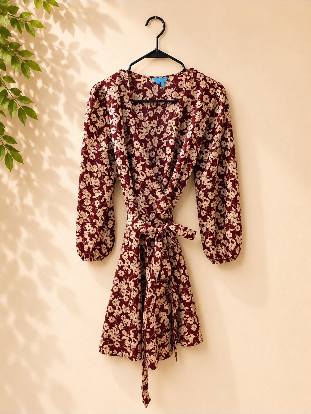 Draper James Jordan Long-Sleeve Wrap Dress in Hammered Satin Size 6 NWOT